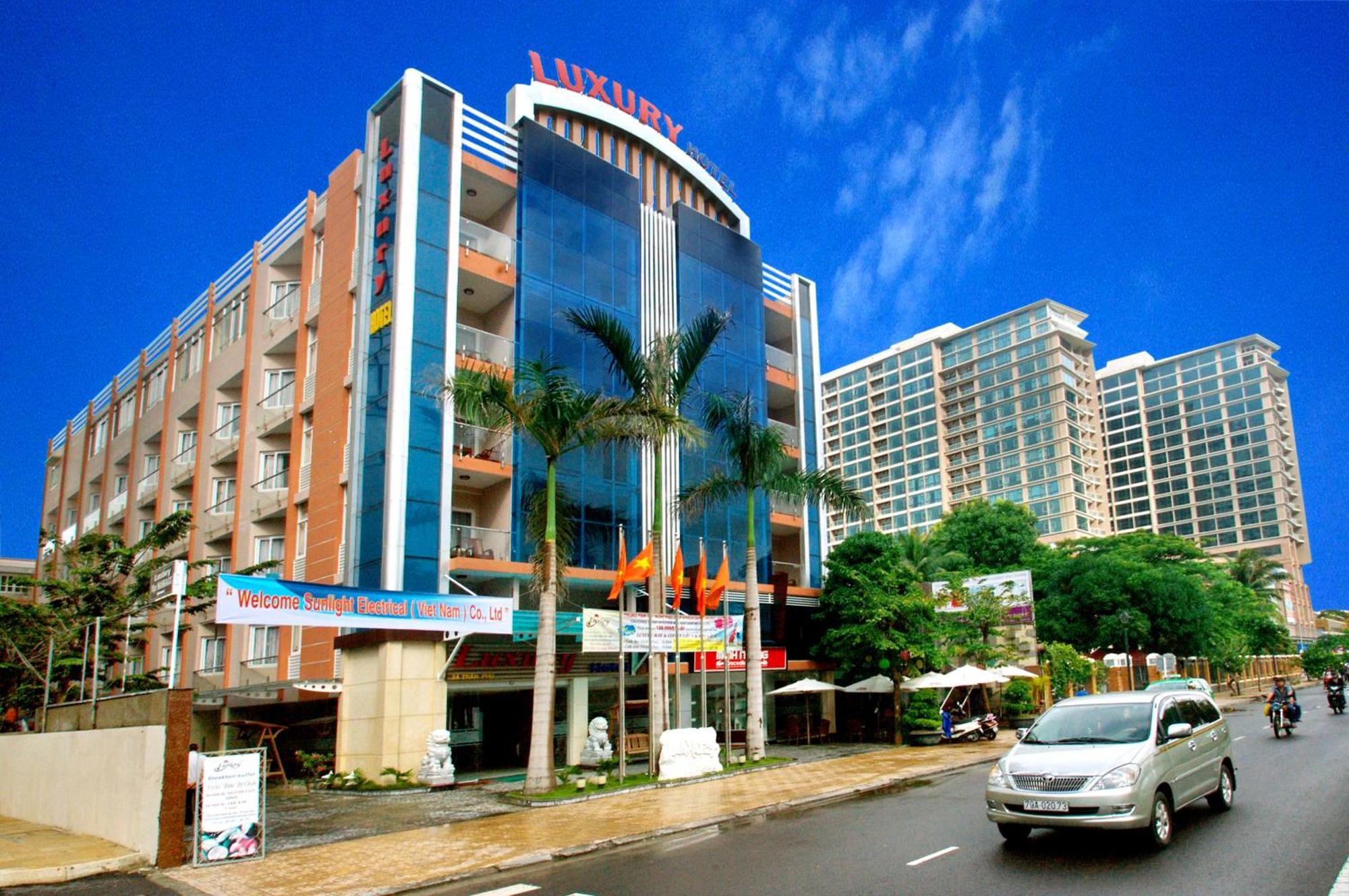 Luxury Nha Trang Hotel Exterior foto